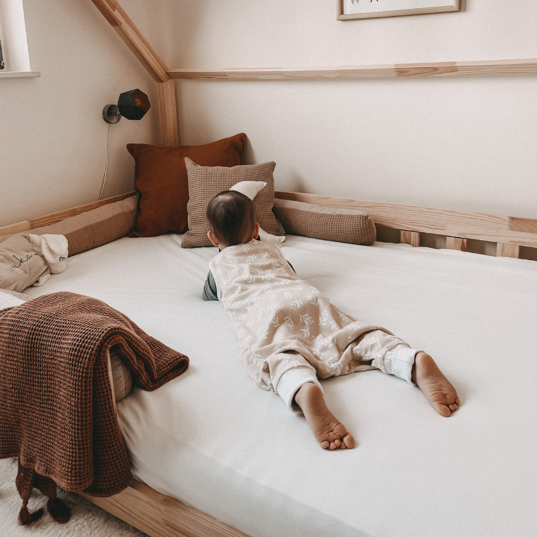 Slaapzak met voetjes 1.0 TOG | Floral Sand